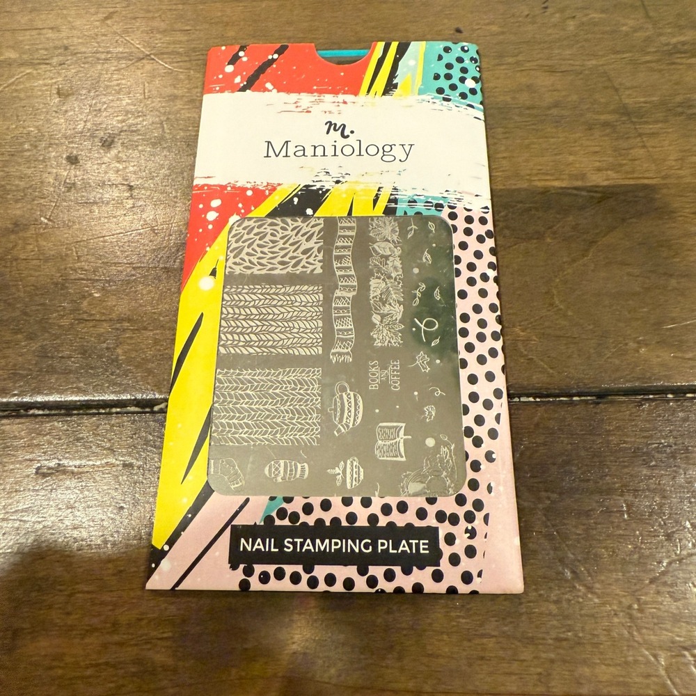 Maniology MXM042 Mani x Me Exclusive Nail Stamping Plate Fall Books Coffee‎